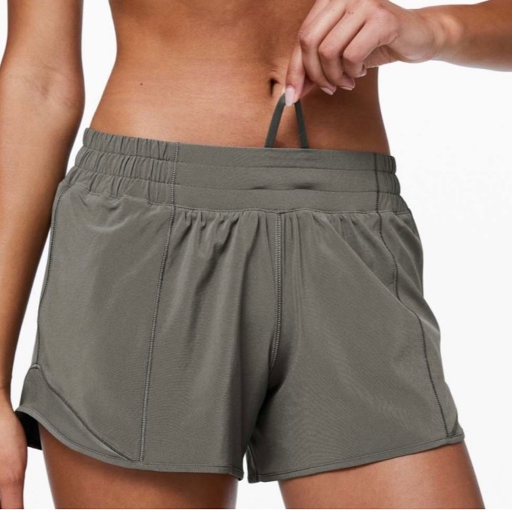 Lululemon High Waist Hotty Hot Short